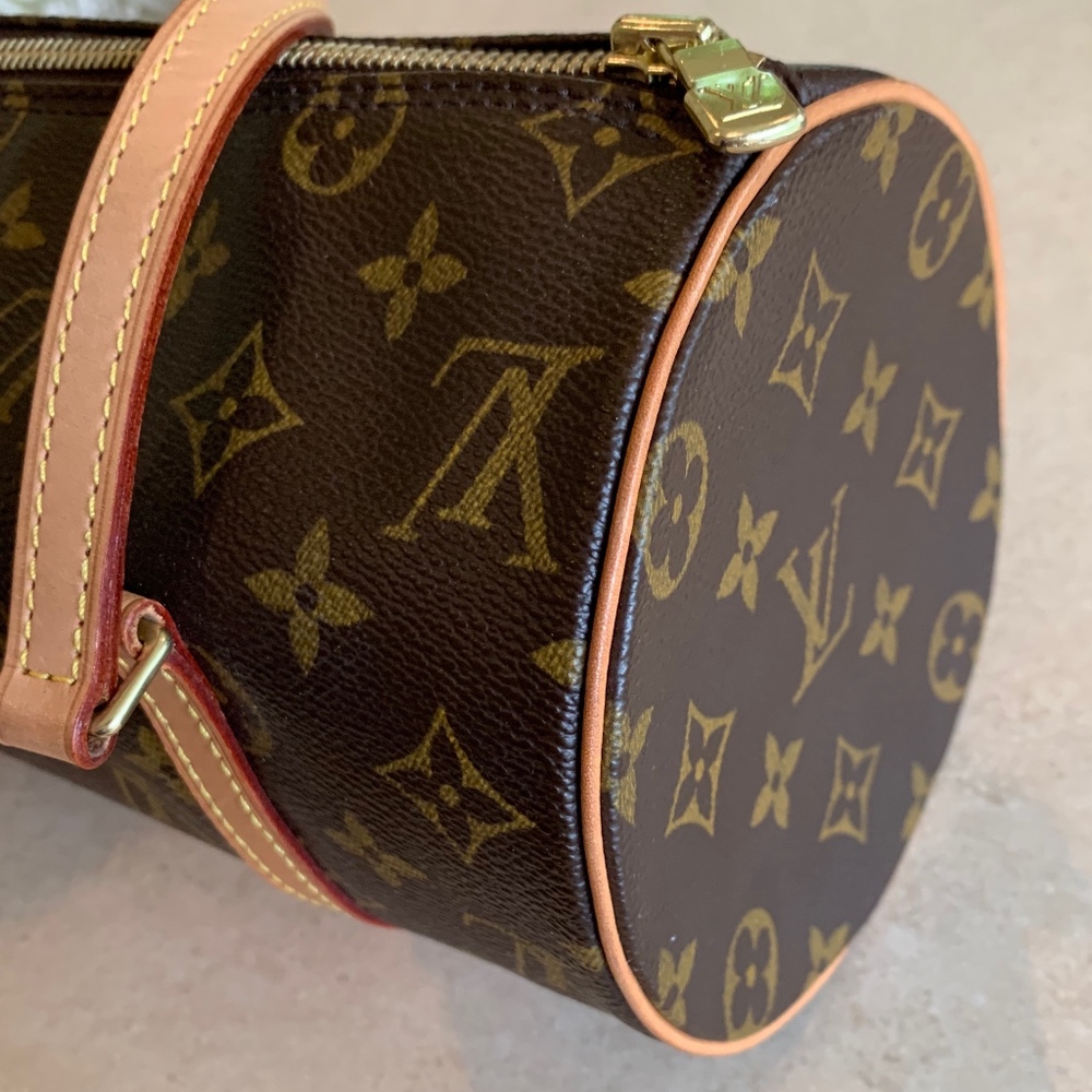Louis Vuitton Papillon Monogram Canvas Barrel Bag.